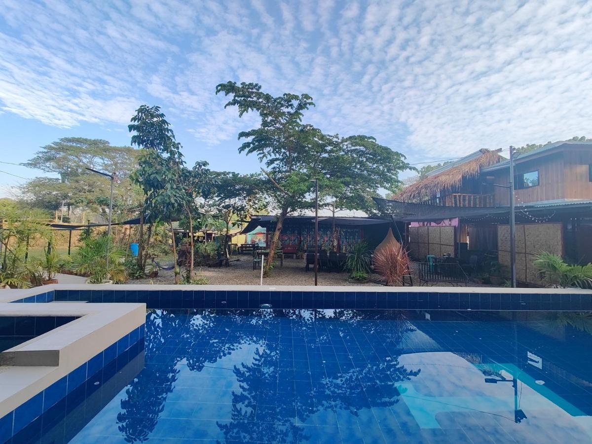 Bacnotan, La Union Private Resort - Teresa Kazza Resort 外观 照片